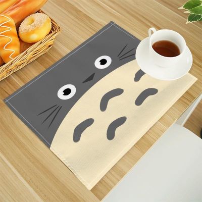 Totoro เสื่อโต๊ะทานอาหารผ้าลินินพิมพ์ลายแผ่นรองในครัวตัวอักษร30X40cm จานรองแก้วแผ่นรองแก้วชาม
