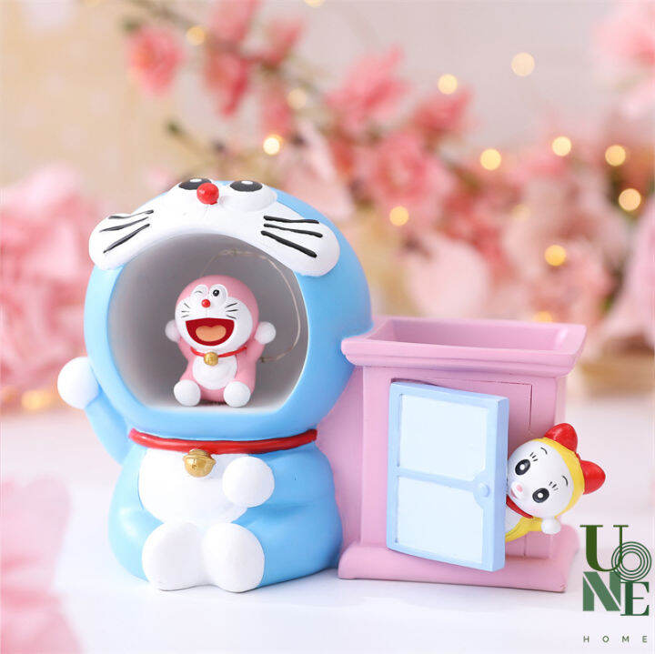 uonehome-พร้อมส่ง-h093-กล่องใส่ดินสอโดเรม่อน-ที่ใส่ดินสอวัสดุเรซิน-สีพาสเทลน่ารัก-ของขวัญวันเกิด-ของตกแต่งบ้าน-โต๊ะสำนักงานรับห่อของขวัญ