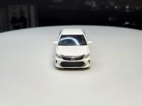 1:64 2014 TOYOTA CAMRY WHITE 114 Alloy model Vintage car Metal toys for childen kids diecast gift