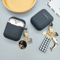 (CALGY Phone protection)สำหรับ AirPods กรณีสำหรับ Airpod 2กรณีหรูหราจักรวาลดวงจันทร์เครื่องประดับน่ารักปลาวาฬพวงกุญแจซิลิโคนหูฟังกรณีสำหรับฝักอากาศปก