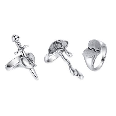 ชุดแหวน Goth วินเทจสำหรับผู้หญิงผู้ชายเครื่องประดับอัญมณี Y2k แหวนลูกปัดสนับมือหลายน้ำตาหัวใจ
