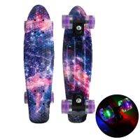 22นิ้วสเก็ตบอร์ดสเก็ตบอร์ดมินิครุยเซอร์ Pennyboard Galaxy Starlight Longboard ไฟกระพริบล้อสำหรับกีฬากลางแจ้ง