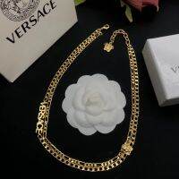 【คลังสินค้าพร้อม】สร้อยคอ Versace ดั้งเดิมแฟชั่นเครื่องประดับเรียบง่ายปาร์ตี้งานแต่งงานของขวัญสร้อยคอผู้หญิงคุณภาพสูง