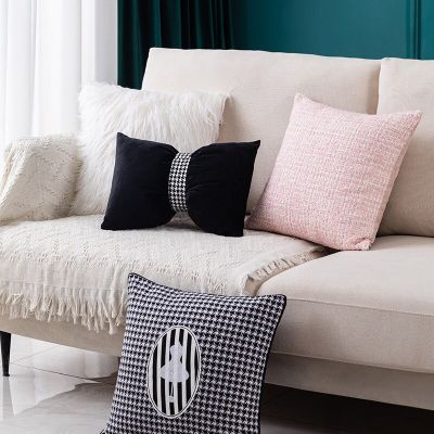 Nordic Light Luxury Cushion Cover Sofa Throw Pillow Covers Houndstooth Bowknot Hugging Pillowcover Living Room Velvet Cushion