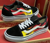 Vans old skool limited edition รุ่นหายากน่าสะสม  สินค้าพร้อมกล่อง ถ่ายจากสินค้าจริง มีรับประกัน