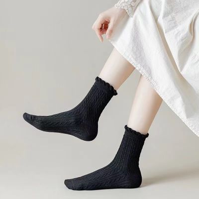 ถุงเท้าญี่ปุ่นแฟชั่น สไตล์วินเทจ ลายลูกไม้ ข้อกลาง สีพื้น สำหรับผู้หญิง