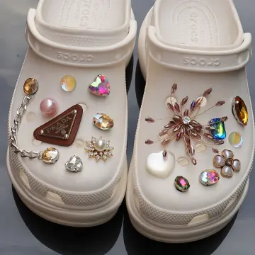 Cute Luxury Shoes Accesories Rhinestone Bling Croc Charms Metal Chain Croc  Shoe Decorations Diy Buckle Pearl Shoes Flower New