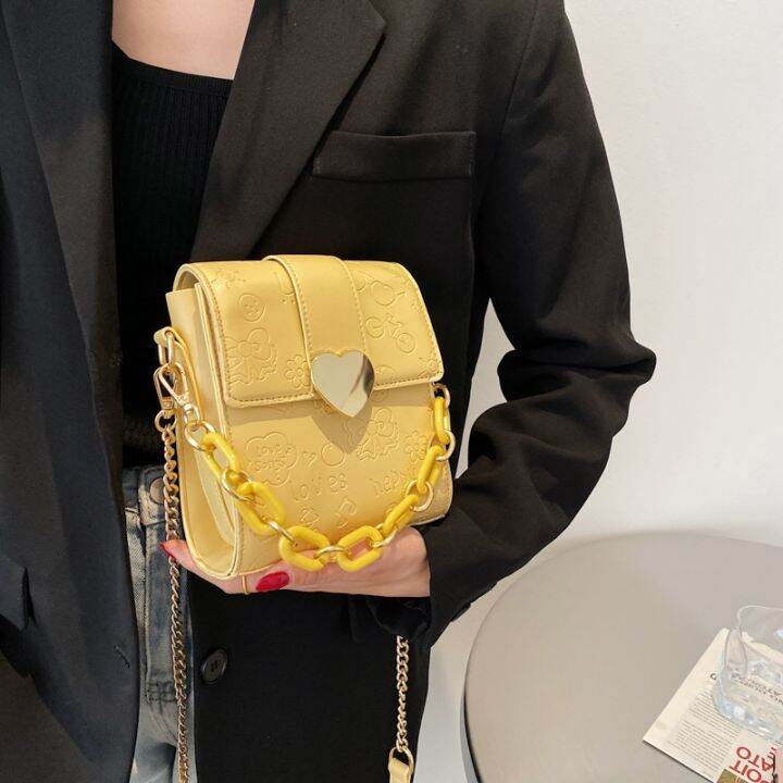 cod-bag-2021-new-trendy-fresh-messenger-embossed-chain-fashion-texture-solid-square