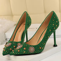 2021 Women 9.5cm High Heels Plus Size Pointed Toe Fetish Flock Pumps Lady Elegant Rivets Wedding Heels Scarpins Green Prom Shoes