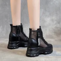 【Ready】? ler brele t boots for women 23 sprg and summer new sle hoow th mesh boots for people slimg ner heighteng s