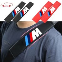 For M power ที่หุ้มเข็มขัดนิรภัยรถยนต์ Universal Auto Leather Shoulder Cushion Protector Strap Safety Belt For F30 E46 F10 E90 G20 E36 E39 E30 G30 E92 F20 X6 X1 X5 Z4 M3 X3 X4 5 7 Series 320I 218I 520I 530I 528I M2 730LI 740LI