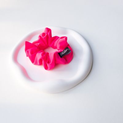 teller of tales scrunchies - mini poppy (active collection)