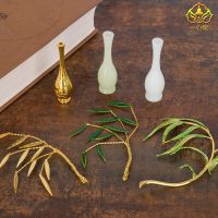 Guanyin Bodhisattva Willow Branch Cleaning Bottle Instrument Buddha Statue Magic Instrument Guanyin Hand Holding Instrument Willow Jade Cleaning Bottle Accessories