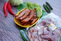 หมูแดดเดียว ขนาด 500 กรัม ร้านติดดาว (สามารถเลือกได้ คัดติดมัน หรือ เนื้อแดง)