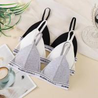 สินค้าพร้อมส่งจากไทย?LoveIs Bra?(N682) บราสายเดี่ยว ขอบยางลายตัวอักษร มีฟองน้ำปรับสายได้