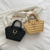 ◊☒○ Web celebrity texture bags female 2022 new tide restoring ancient ways fashion one shoulder brimbread contracted portable inclined shoulder bag