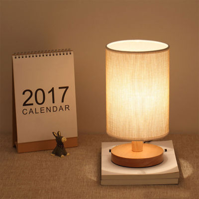 2021Wooden Classical Desk Lamp Bedside Night Light Eye Protection USB Rechargeable Table Light with Cylinder Lamp Shade Home Decor