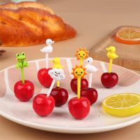 8pcs Animal Fruit Fork Set Cartoon Mini Kids Snack Cake Dessert Food Stick Toothpick Decoration Pick Cake Bento Tableware Child