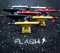 ทรัคสเก็ตบอร์ด Flash Skateboard Truck  พร้อมส่ง