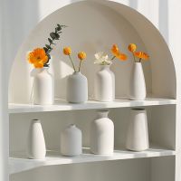 Home Decoration Accessories White Ceramic Vase Desk Decoration Vases for Flowers Nordic Home Decor Living Room Decoration Small