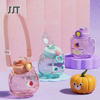 JJT 1100ML แก้วหัดดื่ม กระบอกน้ำใส่ยา ขวดน้ำพกพา ถ้วยน้ำแคปซูล มี4 สีให้เลือก ด้วยฟาง แก้วน้ำพลาสติก ถ้วยน้ำเด็ก ลายการ์ตูนหมี กระติกน้ำกีฬานักเรียน