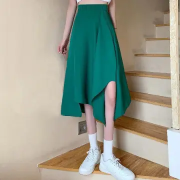 Elegant asymmetrical outlet skirt