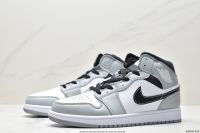 [New] 【พร้อมส่งของแท้?/ รุ่นนี่ใส่ตรงไซส NIKE Air Jordan 1 Retro Mid White Camo AJ1 แฟชั่น รองเท้ากีฬา（สินค้าพร้อมกล่อง อุปกรณ์ครบ จัดส่งฟรี）