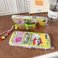 เคสการ์ตูนสำหรับ Samsung Galaxy Z Z Flip 5 4 Flip3น่ารัก Nohara Shiro ป้องกันการตกหล่นป้องกันเนื้อนิ่ม TPU ฝาครอบ + พลาสติกแข็งหน้าจอป้องกันฝาปิดมีสายรัดข้อมือและที่วางโทรศัพท์3D รูปร่างโทรศัพท์