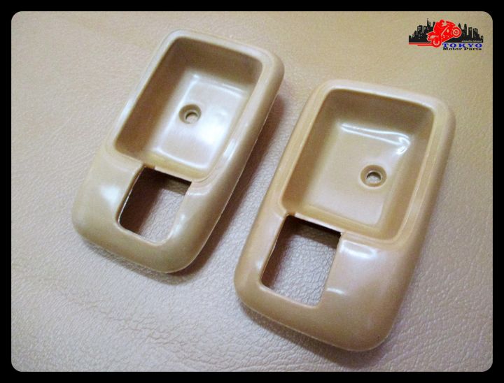 datsun-120y-b310-door-handle-socket-lh-amp-rh-cream-set-pair-เบ้ารองมือเปิดใน-ซ้าย-และ-ขวา-สีเนื้อ-สีครีม-สินค้าคุณภาพดี