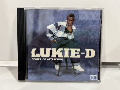 1 CD MUSIC ซีดีเพลงสากล   LUKIE-D  CENTER OF ATTRACTION  VPCO 1451   (C15A154)