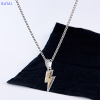 ?【Lowest price】SUTAI สร้อยคอคริสตัลเสน่ห์แวววาวสร้อยคอ zircon แบบเต็มรูปแบบสร้อยคอฟ้าผ่าสำหรับผู้หญิงผู้ชายสร้อยคอแบบเปิดด้วยน้ำแข็งเครื่องประดับแนวฮิปฮอปสำหรับงานปาร์ตี้