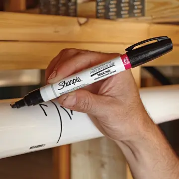 Sharpie Oil Based Paint Marker - Bold Point Black