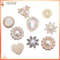 YESHE 10PCS ที่เป็นประกาย เครื่องประดับหมวก คริสตัล กระดุมมุก เครื่องประดับศีรษะ กิ๊บติดผมไข่มุก ปุ่ม Rhinestone