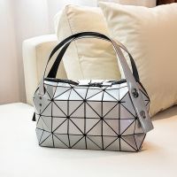 Issey Miyake New womens bag diamond-shaped bag large-capacity Messenger bag small man