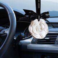 【DT】  hotBeautiful White Flower Car Hanging Air Freshener Perfume for Car Styling Aroma Fresh Air Purifier Interior Decorations Ornament