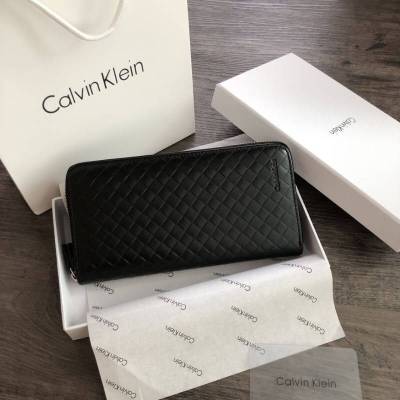 กระเป๋าสตางค์ ใบยาว ซิปรอบ CalvinKlei่n Long Wallet กระเป๋าสตางค์ใบยาวหนังสานคุณภาพดี