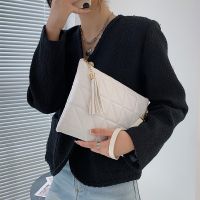 Diamond Envelope Bag Female Classic Style Minimalist R Handbag Autumn Winter New Wrist Ladies Briefcase