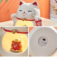 Cute Maneki Neko Resin Figurines Japanese Home Decor Ornaments Lucky Cat Statue Night Light Desktop Decor Fortune Cat Craft Gift
