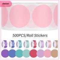 SHUTUN 500Pcs/Roll อุปกรณ์งานเลี้ยงวันเกิด สีฉลาก บรรจุภัณฑ์ของขวัญ ของตกแต่งบ้าน ฉลากซีล สติ๊กเกอร์ สมุดโน้ต สติ๊กเกอร์ฉลากจุด