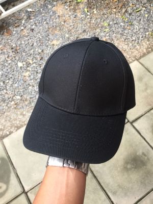 หมวกแก๊ปดำล้วน ล้อคเหล็กทรงสวยผ้าฟลีซ ไม่เป็นขนขนาดปรับได้ 56-60CM.