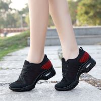 Elderly square dance shoes mesh breathable soft bottom dancing shoes womens casual mother shoes spr老年广场舞蹈鞋网面透气软底跳舞鞋女休闲妈妈鞋子春秋女鞋