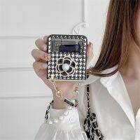 Houndstooth มุก3D หรูหราหนัง PU เคสโทรศัพท์สำหรับ Samsung Galaxy Z Flip 5 4 3 5G Crossbody กรอบสายรัดข้อมือ