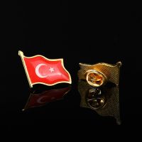 Turkey Star Moon Enamel Flag Brooch Retro Lapel Scarf Tie Costume Jewelry Accessories Souvenir Badge Pin