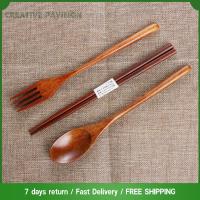 [จัดส่งภายใน 24 ชั่วโมง] ช้อนส้อมตะเกียบ Flatware แบบพกพาชุดอาหารเย็นไม้ชุดอาหารเย็นชุดเดินทางเป็นมิตรกับสิ่งแวดล้อมของขวัญถุงผ้า