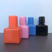 1PCS Colorful Square Glass Perfume Bottle 30ml Small Sample Portable Parfume Refillable Scent Sprayer Cosmetic Spray Bottle Travel Size Bottles Contai