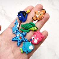 New Design 1Pcs Cute Fishes PVC Shoe Charms Accessories Clownfish Dolphin Starfish Shoe Buckle Decoration Fit Croc JIBZ Kid Gift