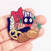 {Match maker}}น่ารัก Gigi The Baker Hard Enamel Pin การ์ตูนสัตว์ Black Cat เข็มกลัดอะนิเมะ Kiki 39; S บริการจัดส่งแฟนสะสม Badge ของขวัญ