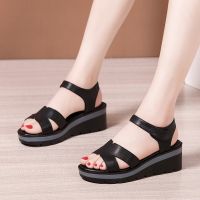 Wedge heel sandals in the female 2023 new sponge is bottom thick waterproof big code 4143 soft bottom joker open-toed sandals