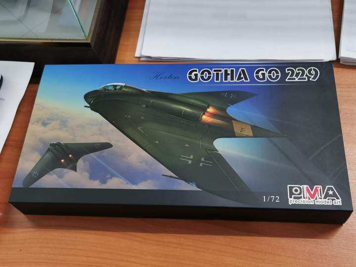 Modellino Aereo Metallico Horten Gotha Go 229 1944 - Scala 1:72 Cacciabombardiere Tedesco