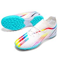 Teenager adult infield game training shoes Football boot fashionable and antiskid